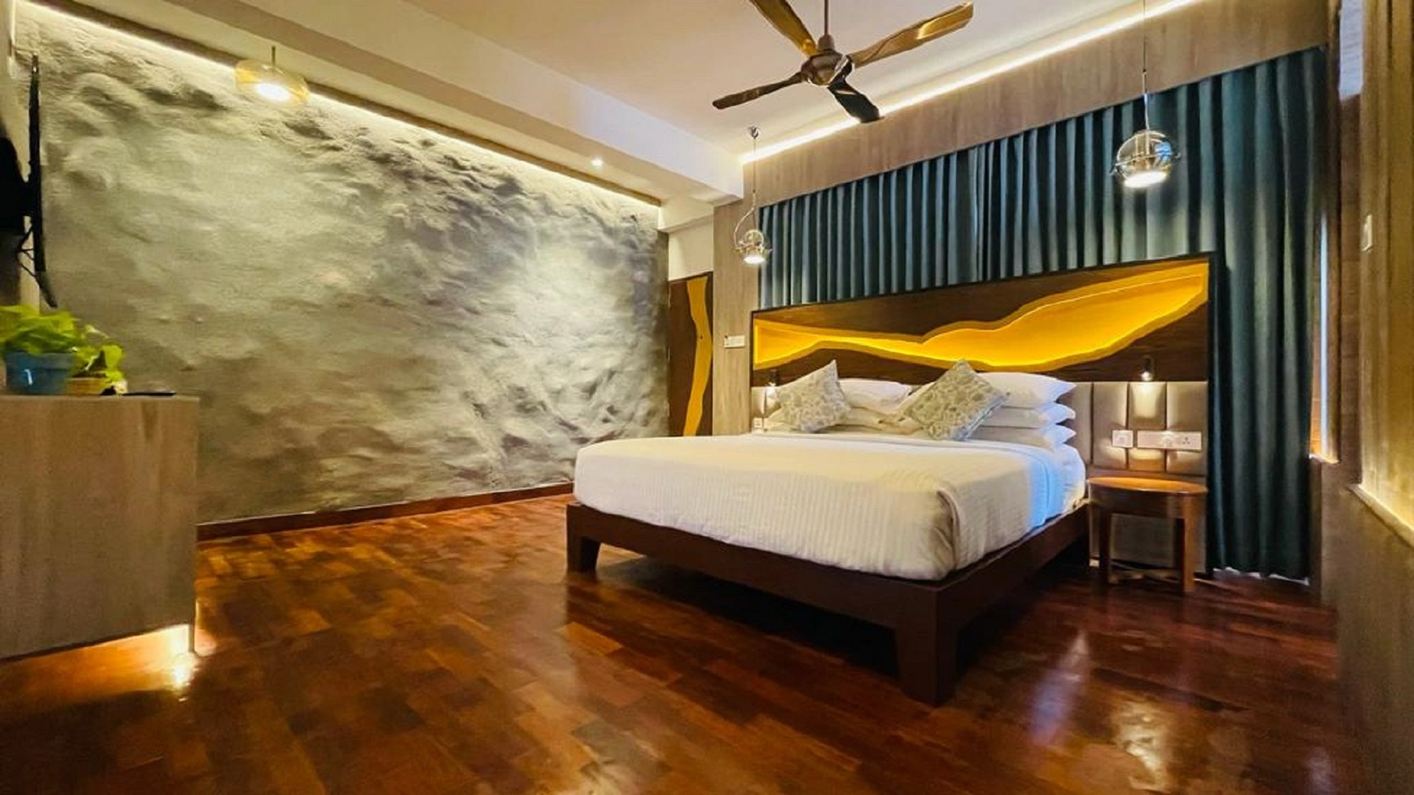 Kodai_timber Lodge